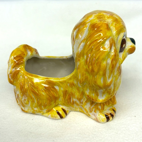 Vintage 6” ceramic hand painted Pekingese shaped planter made in Japan - Picture 8 of 10